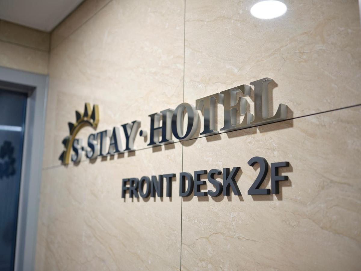S Stay Hotel Suwon Esterno foto
